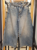 شلوار جین جورتس (Jorts) آبی طرح دار پارچه ترک